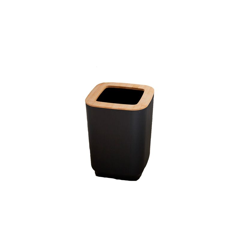 Papelera de baño Bamboo negro N&T Moda, vista frontal en ángulo con borde superior de madera clara