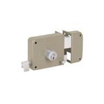 Cerradura parche instala-fácil derecha Hermex, vista lateral del cuerpo color beige con cilindro y pestillo plateado
