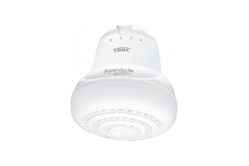 Super ducha 4 temperaturas con manguera y brazo 120 V 5400 W blanca Fame, vista frontal enfocando la regadera y selector
