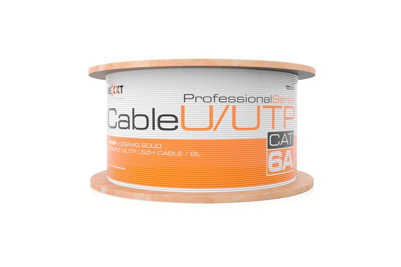 Cable UTP 4 par LSZH Cat6A azul Nexxt, carrete de madera con cable enrollado y etiqueta blanca y naranja