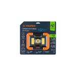Lámpara LED recargable con gancho IP44 1000 lúmenes 17 x 12.5 cm Truper, en su empaque con especificaciones técnicas