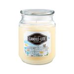 Candela aromática con frasco campo de mariposas 18 oz Candle-Lite, primer plano del frasco de vidrio con etiqueta blanca