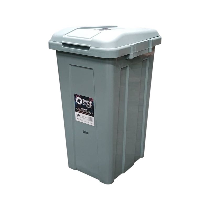 Basurero para reciclaje rectangular 50 l con tapa gris Trash Crash, vista frontal en ángulo del contenedor plástico