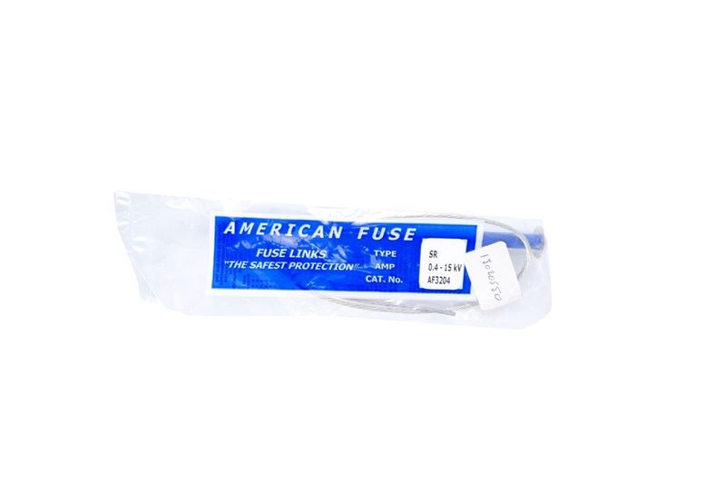 Fusible chilillo para transformador American Fuse de 0.4 amp, dentro de empaque plástico con etiqueta azul y blanca