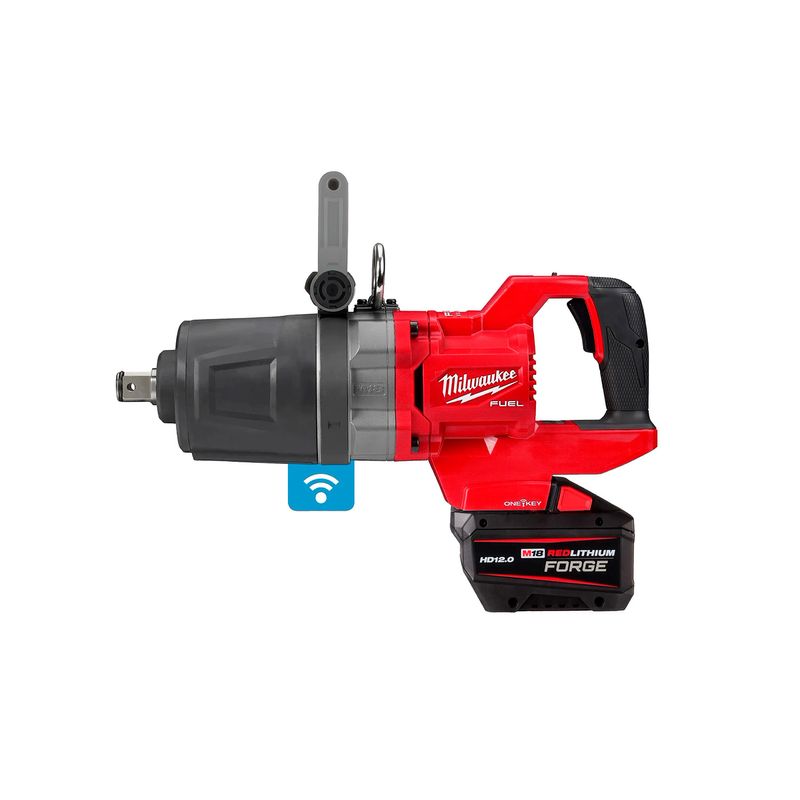 Kit llave de impacto inalámbrica 1 pulgada M18 Fuel Milwaukee, vista lateral del equipo con batería instalada y logo OneKey
