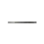 Jaladera de barra Contempo 3-3/4 pulgadas (96 mm) níquel satinado Laurey, vista frontal alineada horizontalmente