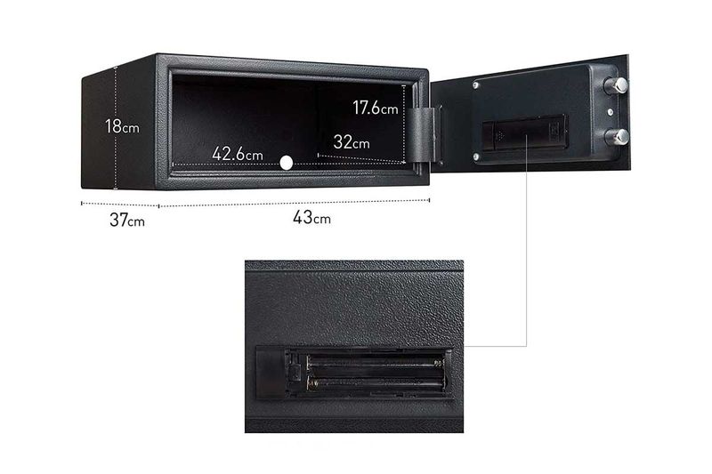 Caja de seguridad digital Sentry Safe de 0.7 pies cúbicos, diagrama con medidas internas y externas y detalle de baterías