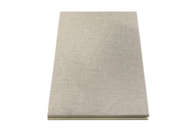 Tablilla de pared beige 0.40 m x 2.90 m Canet, vista frontal del panel con textura de tela