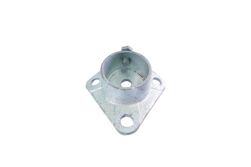 Accesorio para retenida de compresión base Line Hardware, pieza metálica galvanizada con base triangular y tres perforaciones