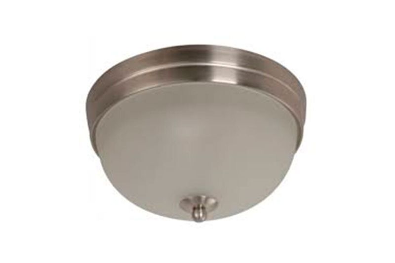 Lámpara plafón chocolate Ikelite de 1 luz E27 40 W, vista frontal del plafón circular con difusor blanco y borde metálico