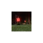 Miniposte LED farol SQ solar controlable CCT RGB bronce OneSync Feit Electric, encendido con luz roja sobre el césped