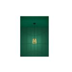Luminaria colgante Montezuelo 24 cm 1L E27 Eglo, encendida sobre fondo verde oscuro resaltando su estructura dorada