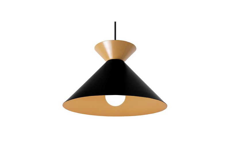 Luminaria colgante Guto 1L E27 dorado Blumenau, vista desde abajo mostrando el interior dorado y el socket blanco