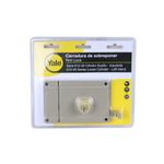 Cerradura parche Yale madera cilindro suelto izquierda, producto en empaque plástico transparente con caja amarilla