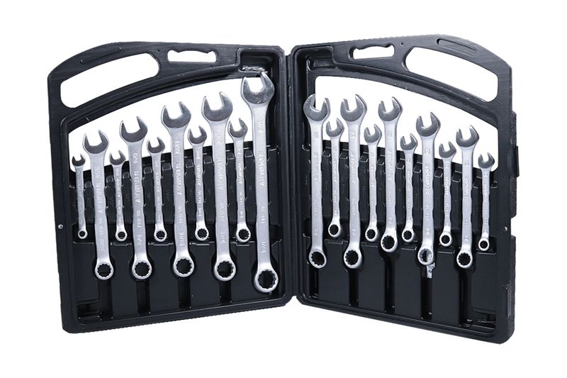 Juego de llave combinada Stanley de 1/4" a 7/8", 8 mm a 18 mm de 20 piezas, organizadas en su estuche plástico negro abierto