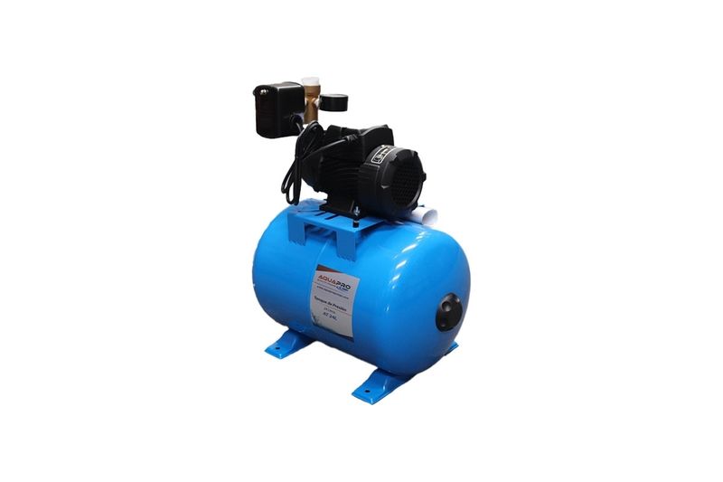 Equipo hidroneumático 1/2 HP 24 lts 110 V AquaPro, vista lateral del tanque azul con bomba negra instalada arriba