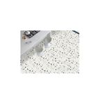 Porcelanato 60 x 60 terrazo 1022 blanco gris mate SINSA, instalado en piso de cocina con muebles y bancos blancos