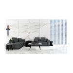Porcelanato 120x120 Gold Calacatta super brillante Sunhearrt, ambientación de sala con sofá gris y piso brillante