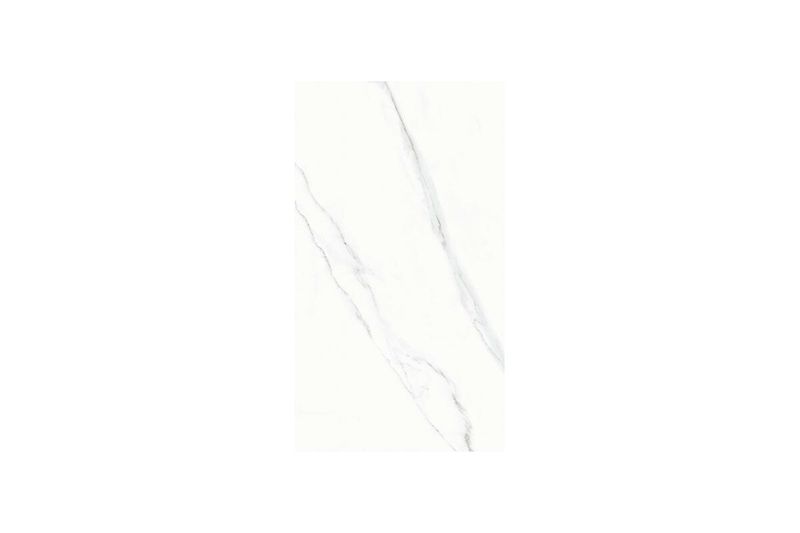 Azulejo 32 x 57 vino HD blanco mármol brillante Idealle, primer plano de la pieza con vetas grises sobre fondo blanco