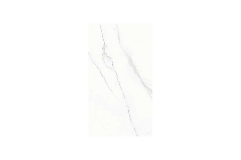 Azulejo 32 x 57 vino HD blanco mármol brillante Idealle, primer plano de la pieza con vetas grises diagonales
