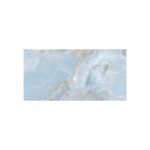 Porcelanato 60x120 G. Oni perla mármol alto brillo Geotiles, pieza rectangular con vetas en tonos azul claro y beige
