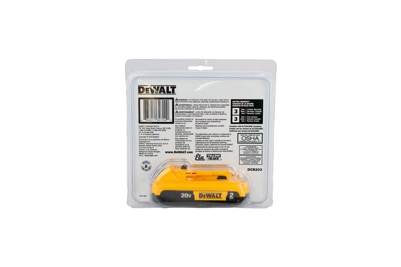 Batería DeWALT de 20 V y 2 Ah, vista posterior del empaque plástico con códigos de barras y advertencias