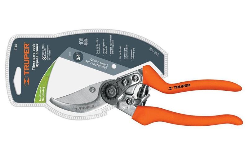 Tijera para podar de paso Truper de 8 pulgadas curva aluminio, en su empaque blanco con detalles naranjas y verdes