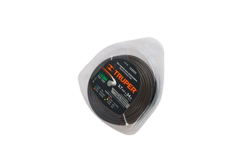 Hilo para desbrozadora Truper de 3.3 mm x 47 m negro, visto dentro de su empaque plástico transparente