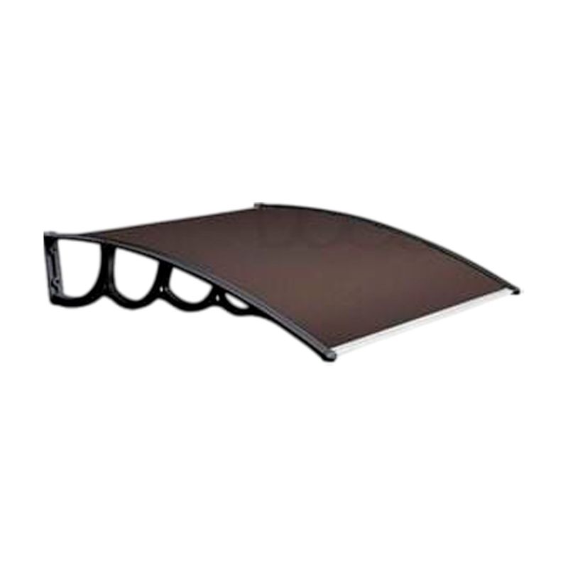 Alero Hoggan café 125.5 cm x 100 cm de policarbonato, vista en perspectiva del toldo curvo con soportes negros