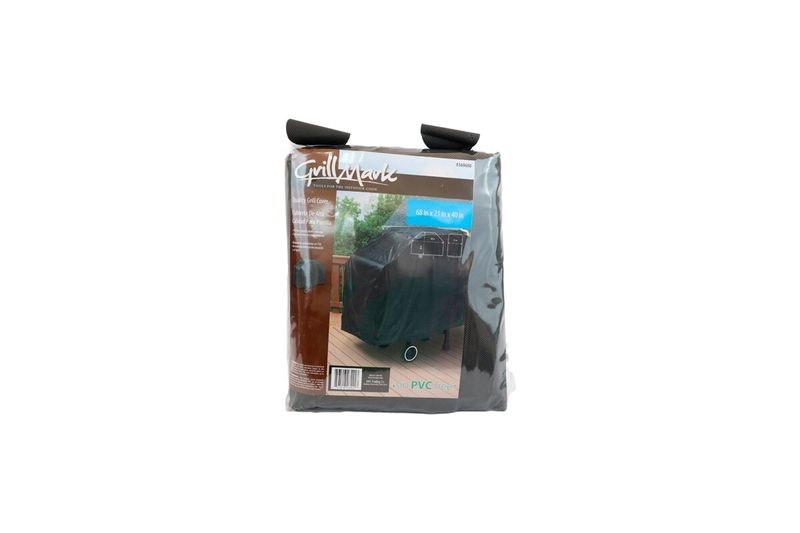 Funda para barbacoa Grill Mark de 68 x 21 x 40 pulgadas, en su empaque plástico con ilustración del producto instalado