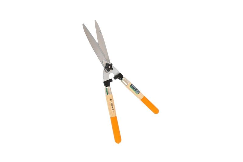 Tijera para podar 2 manos Truper de 19 pulgadas con mango grip y filo dentado, vista lateral abierta con mangos naranja