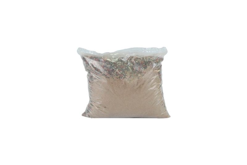 Fertilizante completo 15-15-15 de 3 lbs Eficaz, bolsa plástica transparente con gránulos de colores