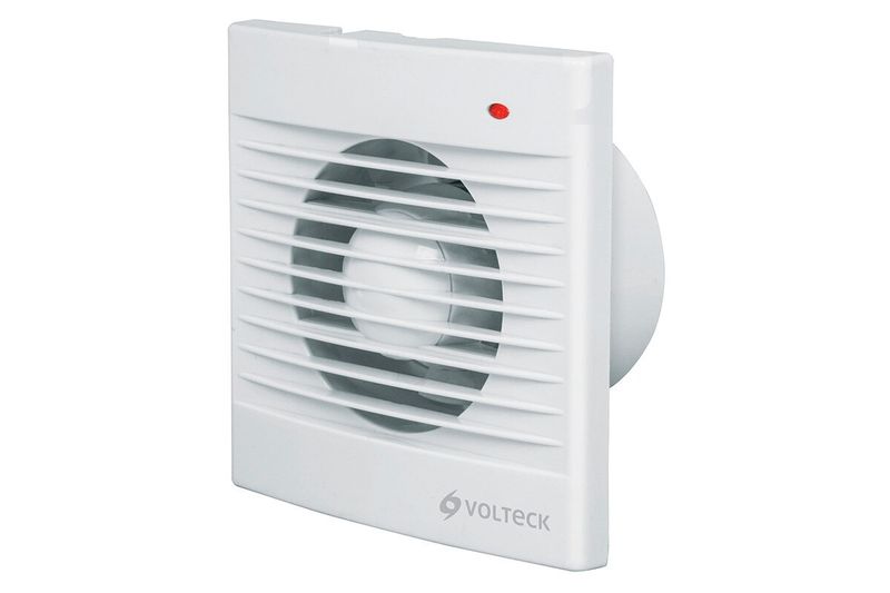 Extractor de aire pared / techo 4 pulgadas 18 W 127 V blanco Volteck, vista frontal en ángulo con rejilla y luz roja