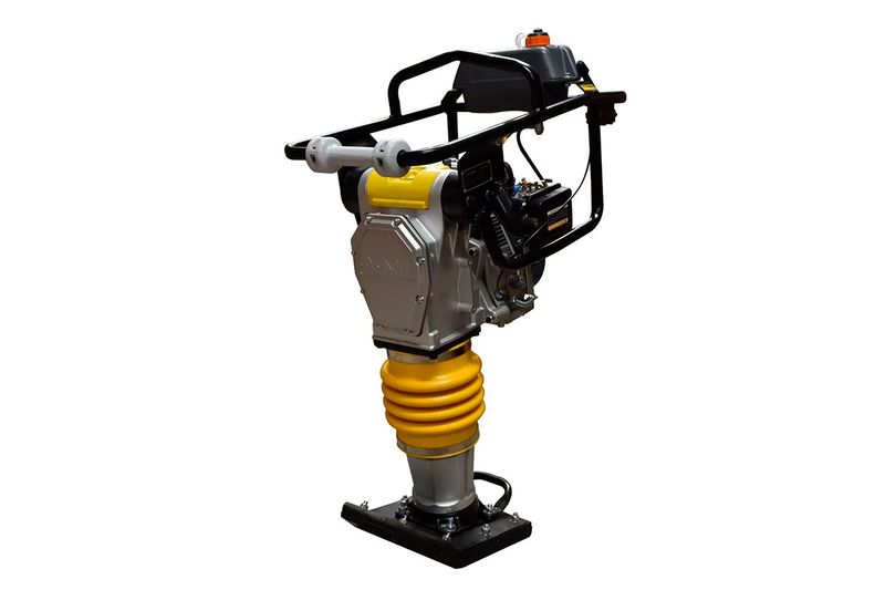 Compactadora a gasolina motor 4 tiempos 800 GPM 4 HP Hyundai, vista lateral completa con fuelle amarillo y mango negro