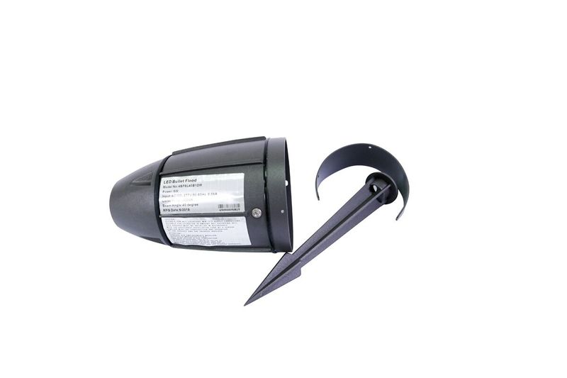 Reflector LED exterior Wally 2 6 W 4000 K 100-277 V IP65 Sylvania, detalle de la etiqueta técnica y soporte de estaca