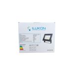 Reflector LED flood light slim 100W 8000lm 6500K negro Ilukon, empaque frontal con especificaciones técnicas y logo