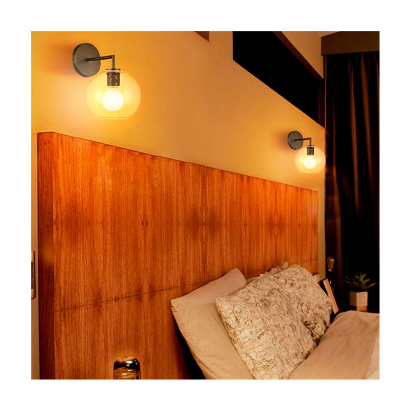 Lámpara de pared interior Cordelia II 1L E27 100-240V IP20 negro Tecnolite, dos unidades instaladas sobre un cabezal de cama
