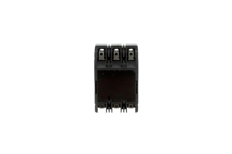 Main breaker tipo PDG2 (FD) 3x150A 600V CH Eaton, vista frontal de los terminales de conexión superiores e inferiores