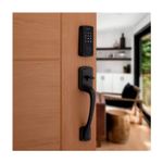 Cerradura digital Halo Select WiFi/Matter negro mate Kwikset, instalada en puerta de madera clara vista frontal
